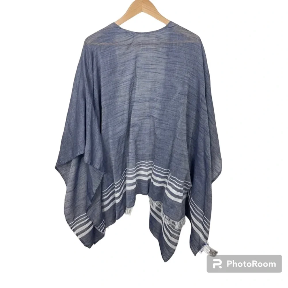 NWT Tommy Bahama Stripped Beach Cover Up Blue & White - Picture 2 of 4